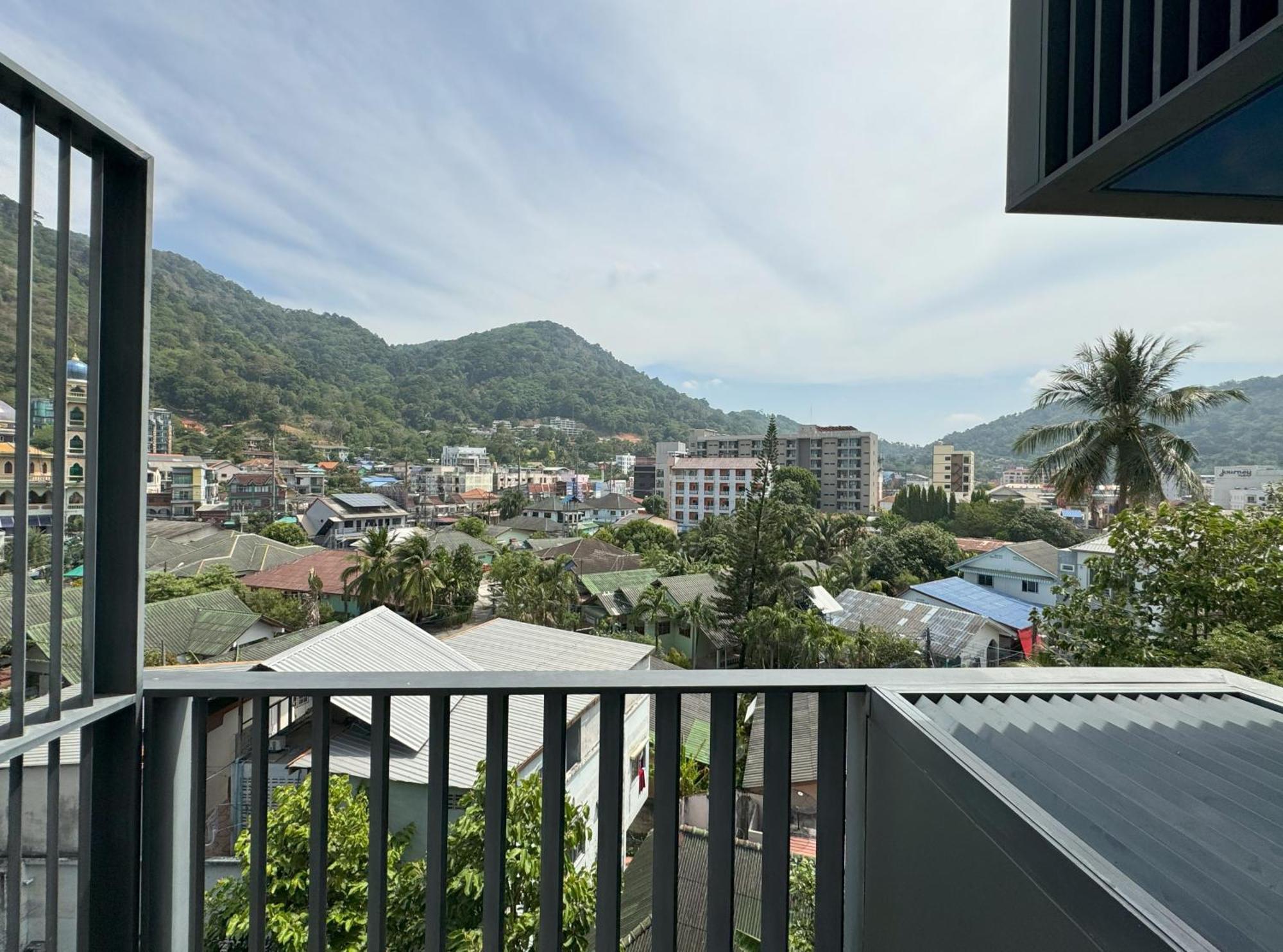 The Deck Condominium By Lofty Patong 외부 사진
