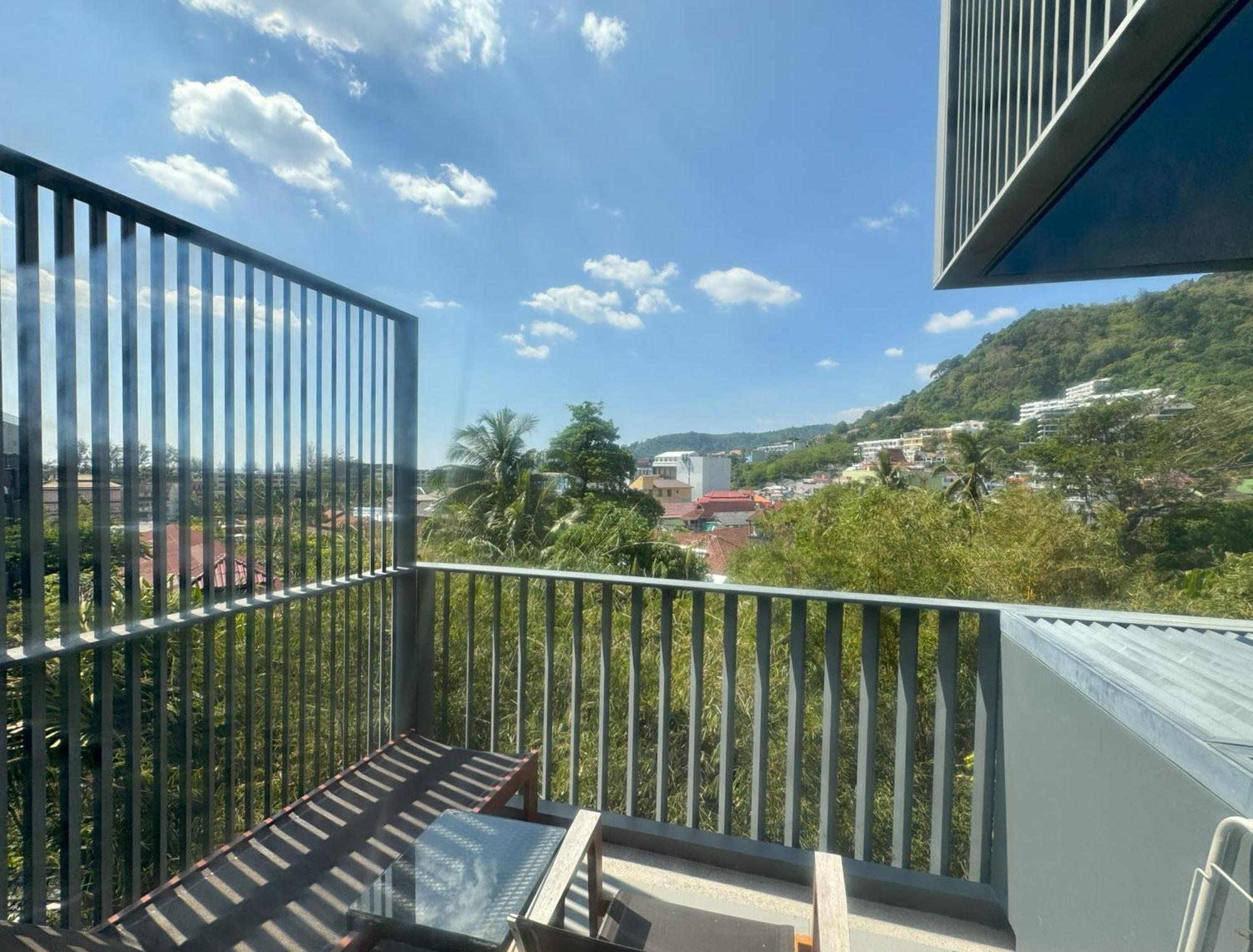 The Deck Condominium By Lofty Patong 외부 사진