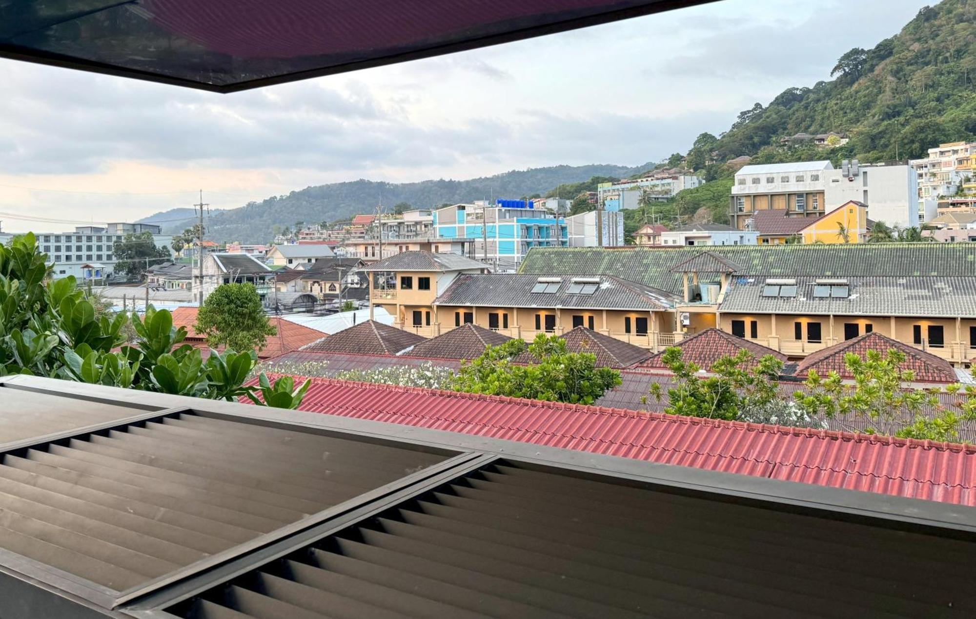 The Deck Condominium By Lofty Patong 외부 사진