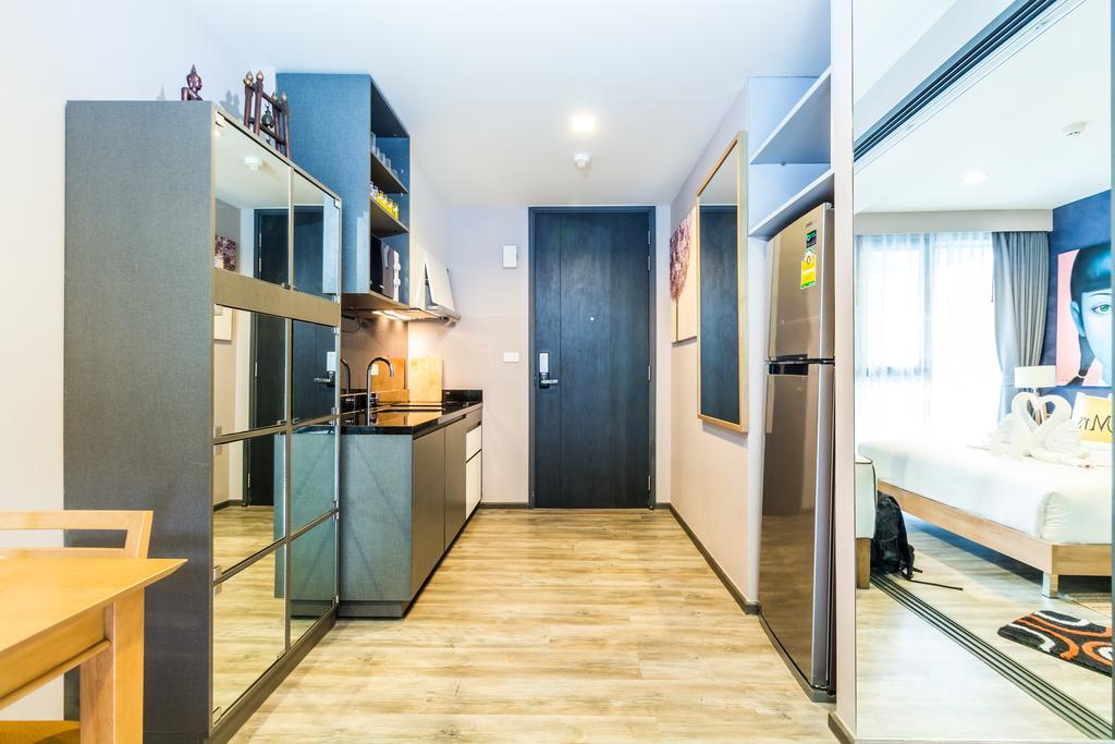 The Deck Condominium By Lofty Patong 외부 사진